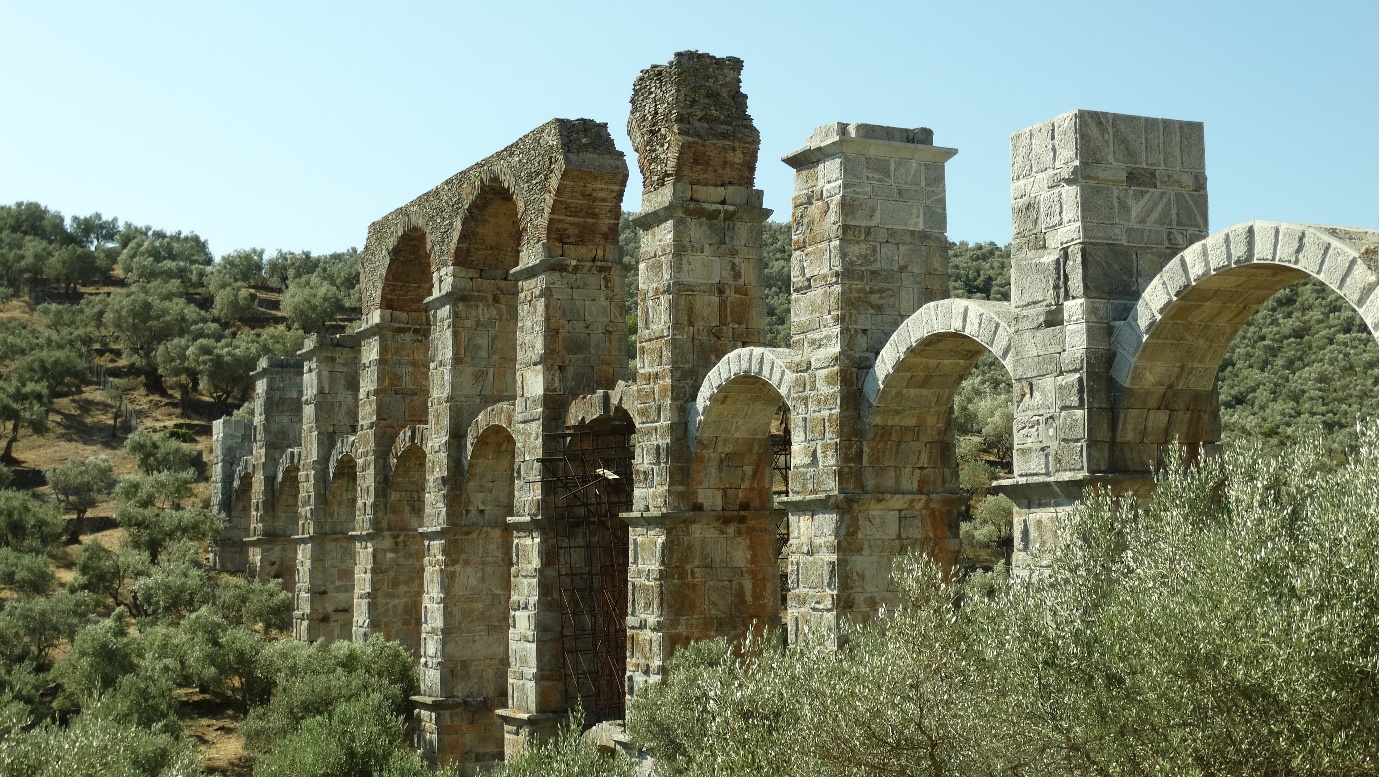 Roman aqueduct